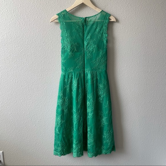 Azazie Green Scalloped Lace Knee Length Dress A4 - Picture 6 of 10